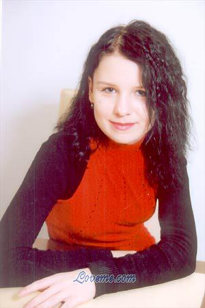 68282 - Irina Idade: 21 - Russia