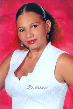 70224 - Maria Idade: 34 - Colômbia