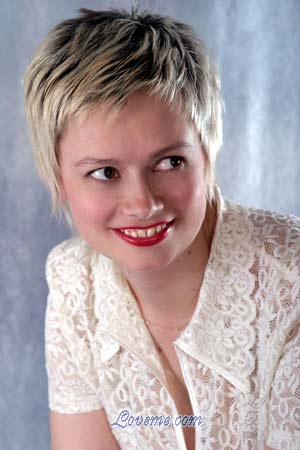 71560 - Zhanna Idade: 35 - Russia