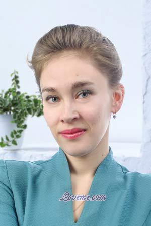 78620 - Svetlana Idade: 34 - Russia