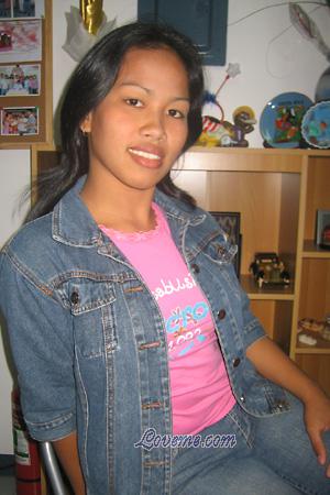 81426 - abril Idade: 23 - As Filipinas
