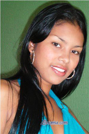 93264 - Shirley Idade: 21 - Colômbia